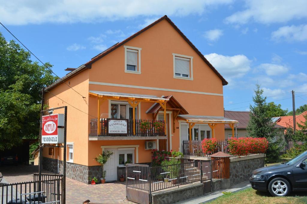 Hotel Istvan Vendeghaz Egerszalók Exterior foto